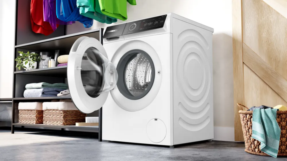 Bosch Serie 8 Çamaşır Makinesi 9 KG, 1400 Devir Beyaz - WGB24400ME