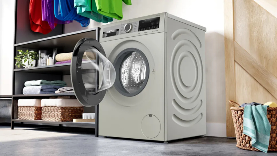 Bosch Serie 4 Çamaşır Makinesi 9 kg 1400 Devir Silver Inox - WGA2440XME